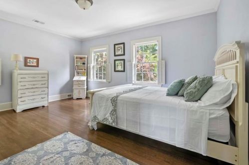 150 Beverly Rd, Atlanta GA  30309-2656 exterior