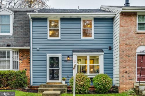 6142 Calico Pool Ln, Springfield VA  22015-3705 exterior
