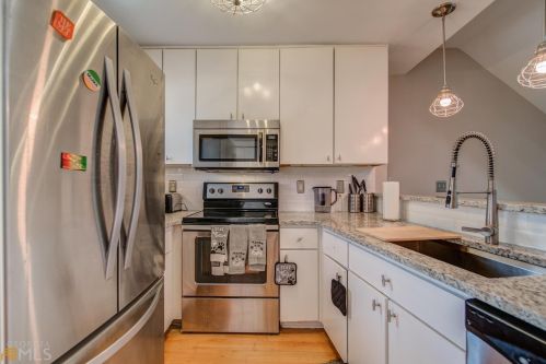 142 Moreland Ave, Atlanta GA  30307-2742 exterior