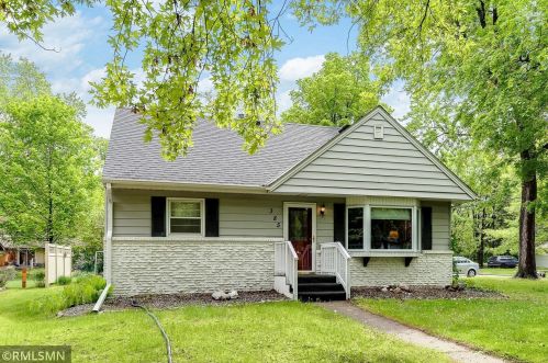 385 3rd Ave, Saint Paul MN  55112-7844 exterior