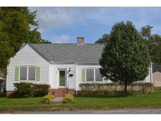 102 Moore St, Chester, SC 29706-1710