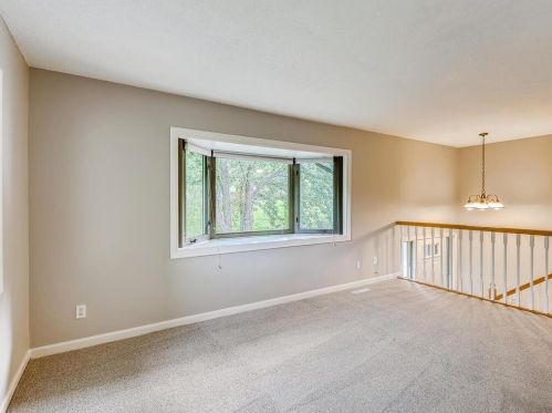 1700 Hickory Hill Dr, Saint Paul MN  55122-2410 exterior