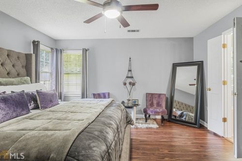 6772 Ashbury Ct, Rex GA exterior