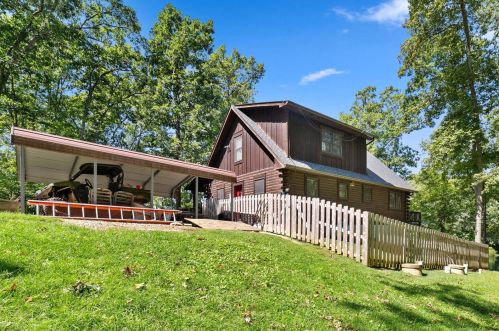 23996 Lantern Ln, Pendleton, MO 63383-6641