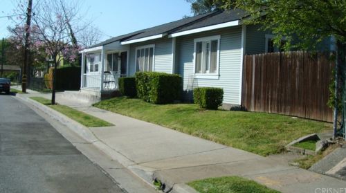 185 Woodbury Rd, Altadena, CA 91001-5725