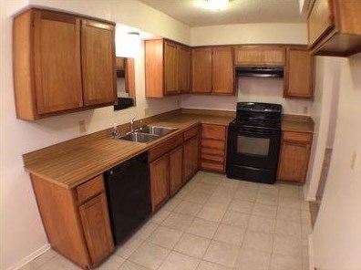 7716 Westcliff St, Fort Worth TX 76182-4634 exterior