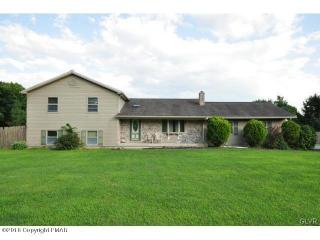 8621 Delaware Dr, Bangor, PA 18013-9665