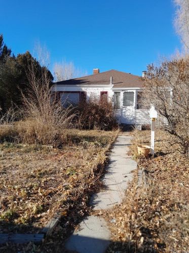 365 Kearney St, Denver, CO 80220-5926