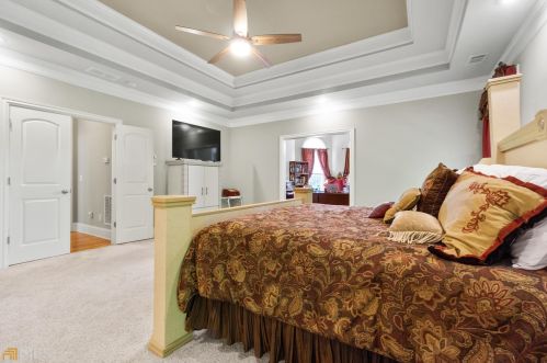 2014 Fontainbleau Dr, Conyers GA  30094-4811 exterior