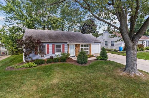 10256 Hibiscus Dr, Orland Park, IL 60462-3032