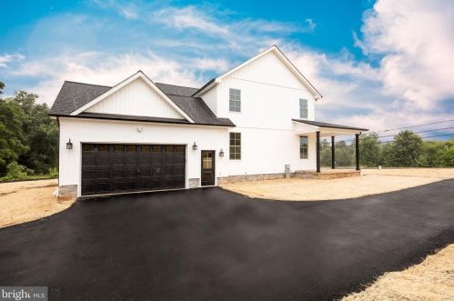 3118 Charles St, Fallston MD  21047-1017 exterior