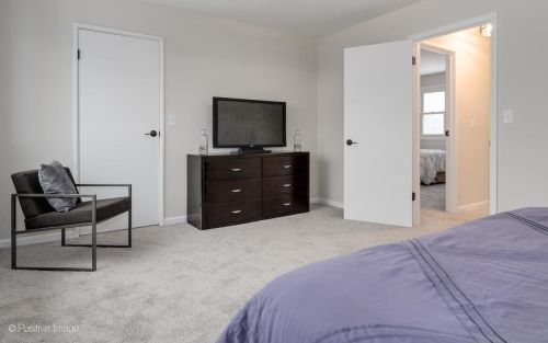 201 Monroe Rd, Lemont IL  60440-2022 exterior