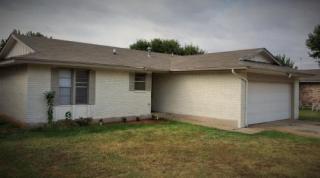744 Elder Dr, Mustang, OK 73064-3048