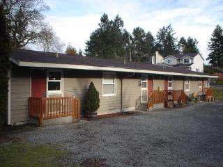 10020 Alaska St, Tacoma WA  98444-2826 exterior