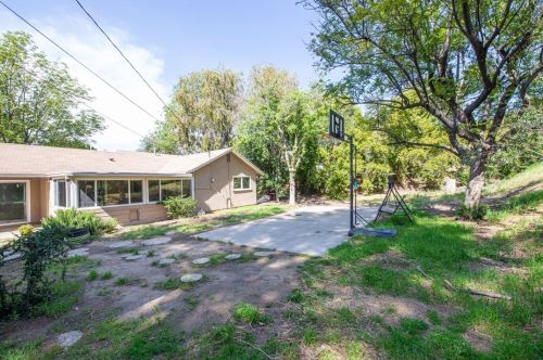 3566 Mt Vernon Ave, Riverside CA  92507-4623 exterior