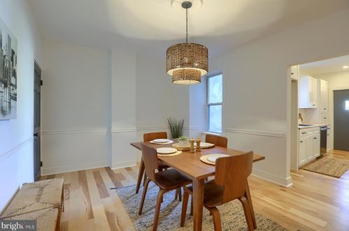 429 Pine St, Lancaster PA  17603-3355 exterior