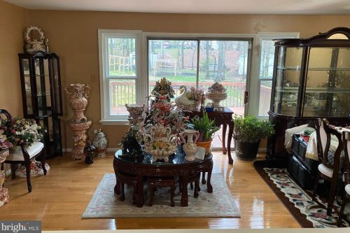 25 Plumosa Dr, Fredericksburg, VA 22405-2130