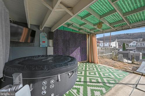 509 Ridge Ave, Primrose PA  17901-3734 exterior