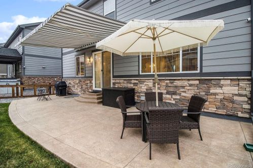 7351 Old Hammer Way, Aurora CO  80016-6115 exterior