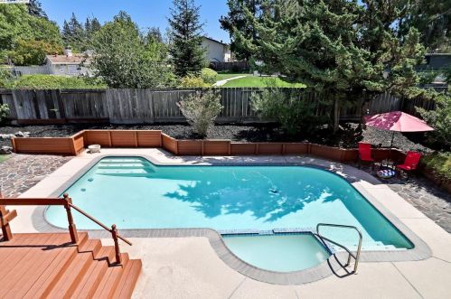 2633 Celaya Cir, San Ramon, CA 94583-2043