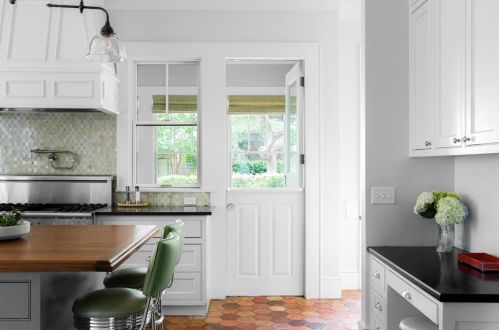 2109 Bowman Ave, Austin TX  78703-2309 exterior