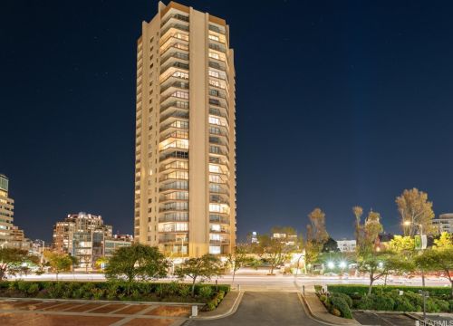 1200 Gough St, San Francisco CA  94109-6655 exterior