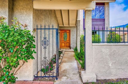 5730 Trotters Ln, Rancho Cucamonga, CA 91701-1944