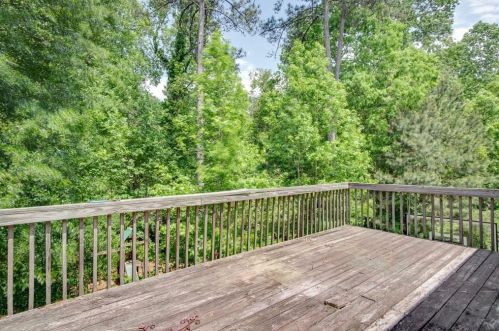 2305 Lochinver Ln, Conyers GA  30094-6852 exterior