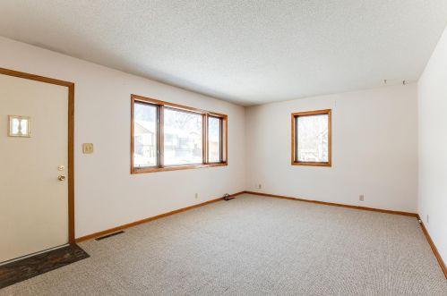 932 17th Ave, South Saint Paul, MN 55075-1431