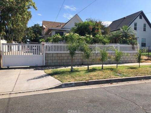 2789 10th St, Riverside, CA 92507-4964