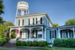 411 Commerce St, Natchez, MS 39120-3218