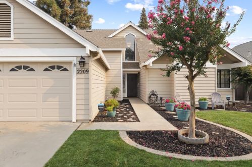 2209 Prins Alexander Cir, Modesto, CA 95356-2405
