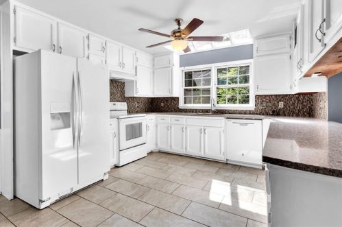 510 Calaveras Dr, Atlanta GA  30350-4002 exterior