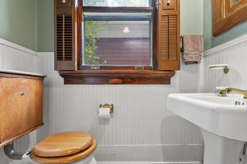 1094 Colquitt Ave, Atlanta GA  30307-1945 exterior