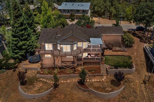 209 Ridgecrest Ct, Sutter Creek, CA 95685-4312