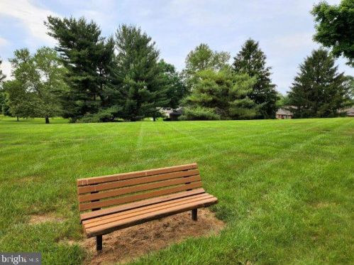 50 Valleybrook Dr, Lancaster PA  17601-4612 exterior