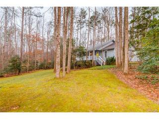 12121 Bundle Rd, Chesterfield, VA 23838-3404