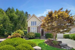 20555 27th Pl, Redmond, WA 98074-4351