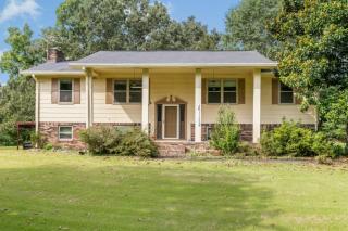 7244 Sims Rd, Harrison, TN 37341-7942
