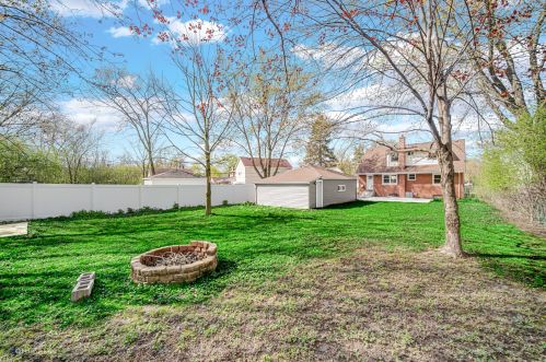 2141 Downey Rd, Homewood IL  60430-3603 exterior