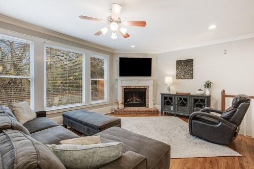 2649 Colgan Ct, Atlanta GA  30317-2949 exterior