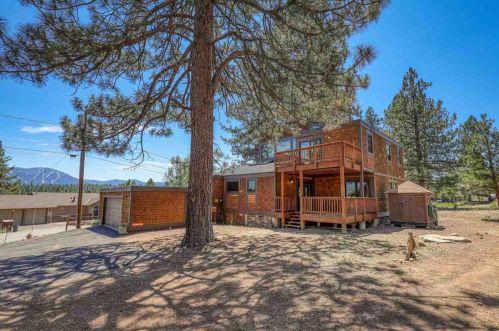 12116 Highland Ave, Truckee CA  96161-1719 exterior