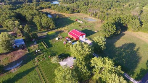 33 Roy Barnes Rd, Clark, MO 65243-9556