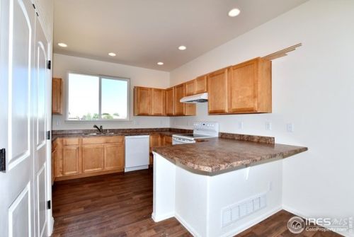 2625 Sapphire St, Loveland CO 80537-2024 exterior