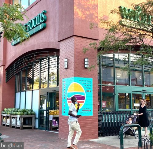 930 Wayne Ave, Silver Spring MD  20910-4429 exterior