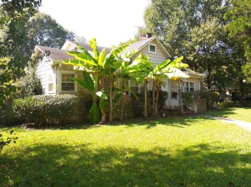 761 South Ave, Forest Park, GA 30297-2749