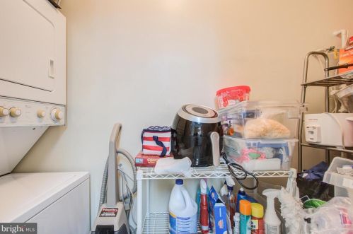 3829 Chesterwood Dr, Silver Spring MD 20906-2862 exterior