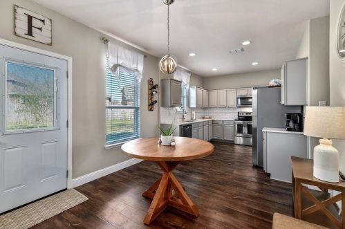 5704 Navigation Ct, Fort Worth TX  76179-5279 exterior