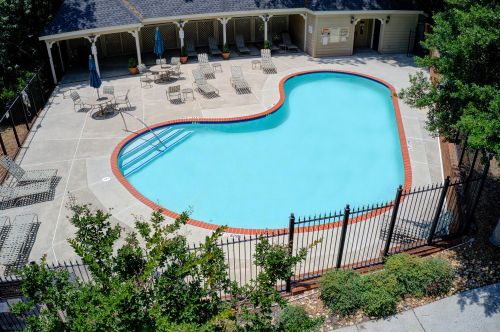 802 Camden Ct, Atlanta GA  30327-4274 exterior