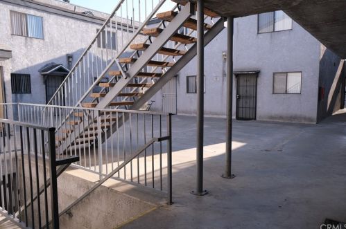 312 Pacific Ave, Glendale CA  91203-2111 exterior